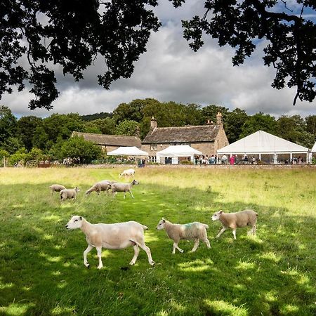 Heathy Lea Bed And Breakfast Baslow Exterior photo