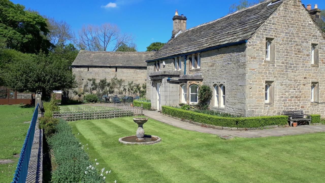 Heathy Lea Bed And Breakfast Baslow Exterior photo